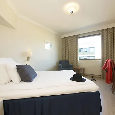 Hotel Scandic 3*