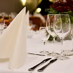 Scandic Hotell 3*